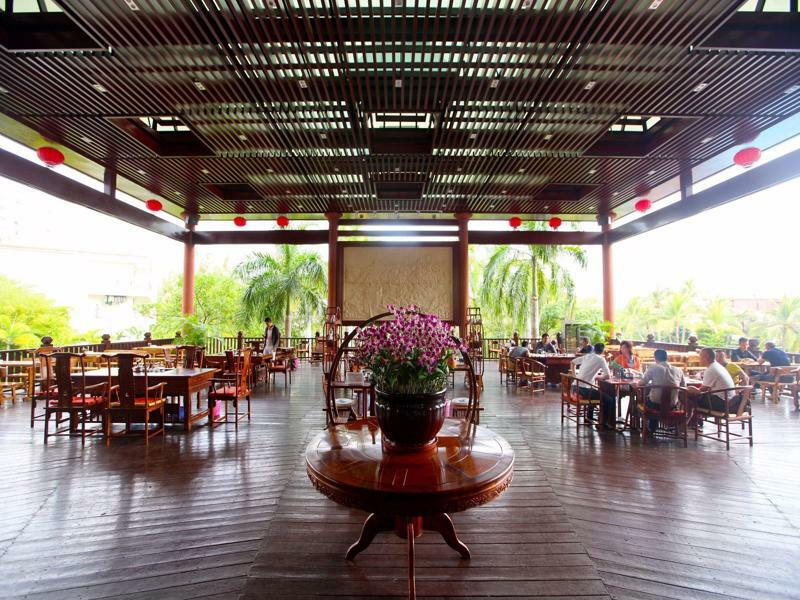 Sisuo Seaview Hotel Sanya Bagian luar foto